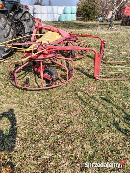 Przetrząsarka zgrabiarka Sempółki