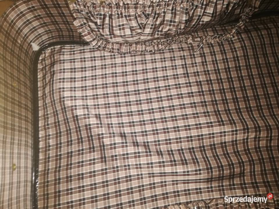 Walizka czarna z okresu 80 PRLu stan idealny Koluszki