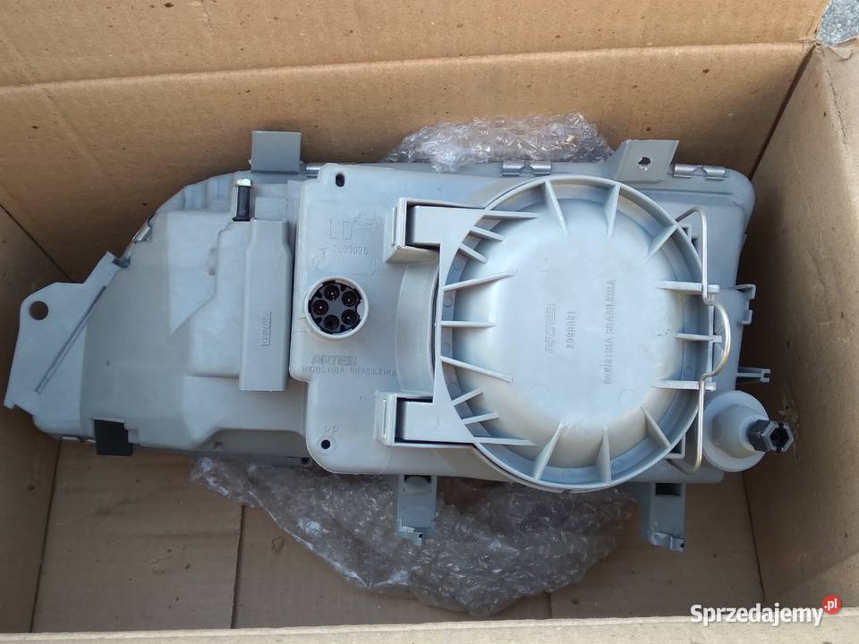 Opel Omega A lampa prawa przód nowa Oświetlenie Strzelce Krajeńskie