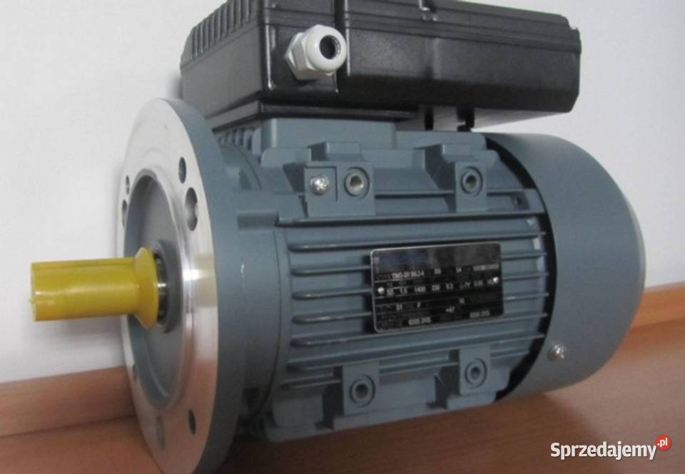 Silnik elektryczny 11kW 1400 kołnierz B14 Czarnylas