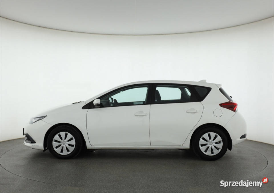 Toyota Auris 13 Dual VVTi biały Auris Piaseczno