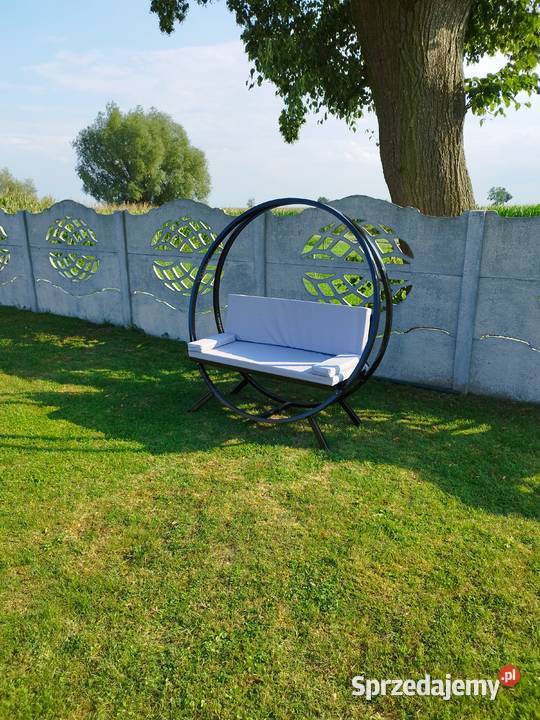 Stylowa ławka ogrodowa Kobylin