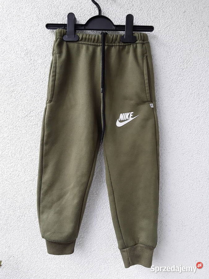 Spodenki dresowe r110