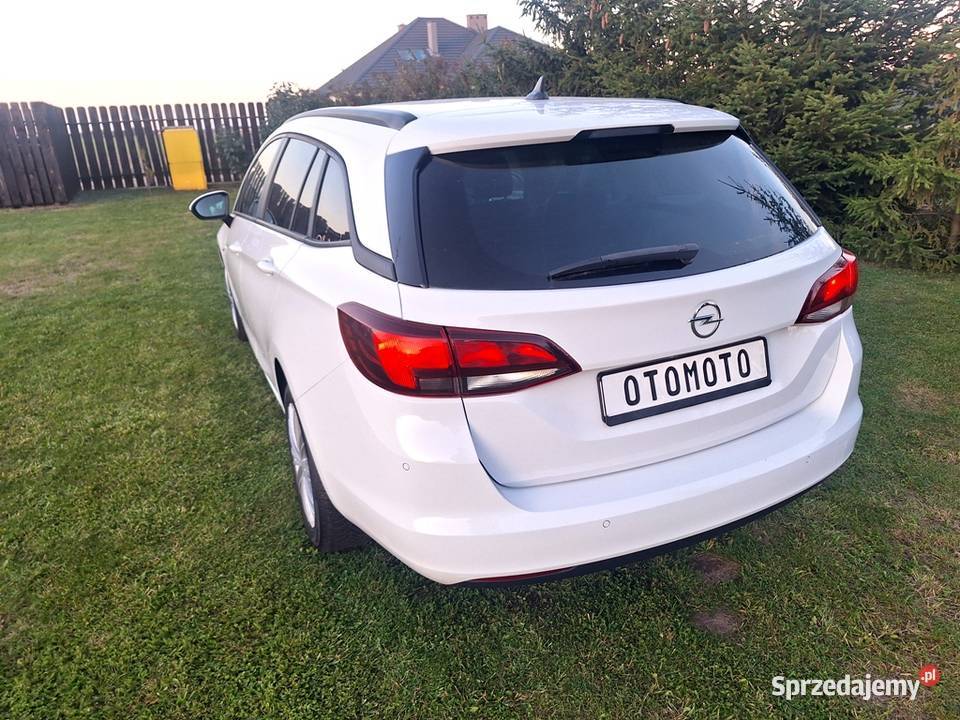 Opel Astra K 2016 Serwisowana Bez żadnego wkładu Grudziądz sprzedam