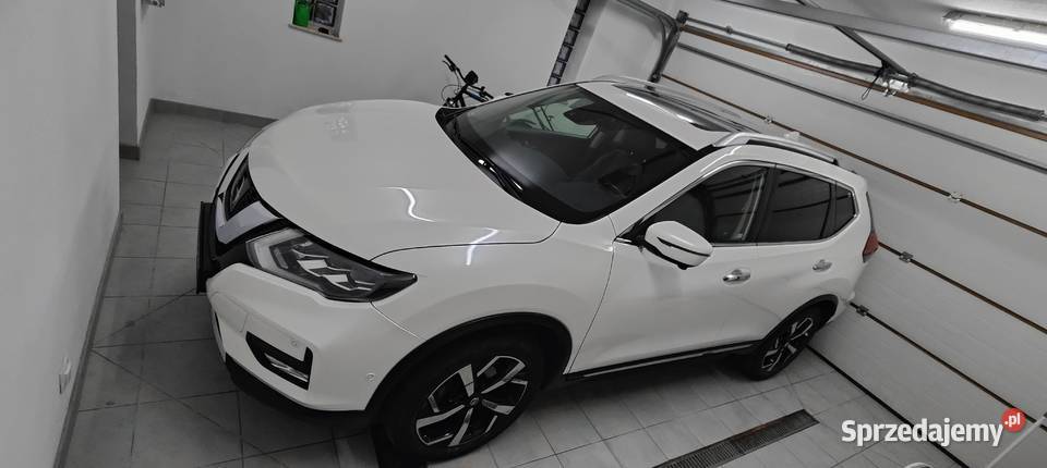 Nissan Xtrail wyposażenie Tekna Rawa Mazowiecka