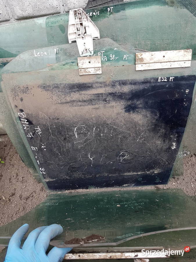 BMW 7 E32 SZYBA DRZWI PRAWA TYL PRAWA TYLNA Turkowice