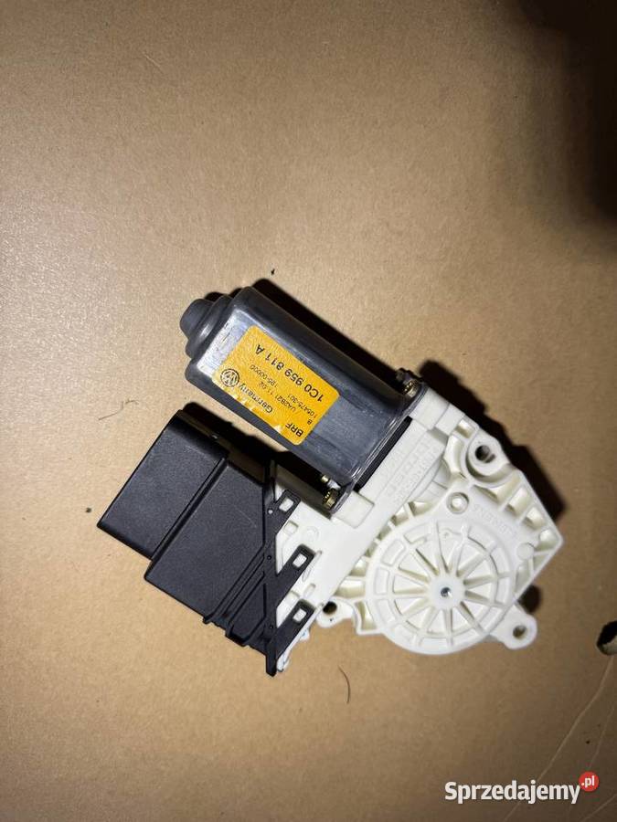 vw golf 4 silniczek podnośnika lewy tył Silniczki regulacji sprzedam