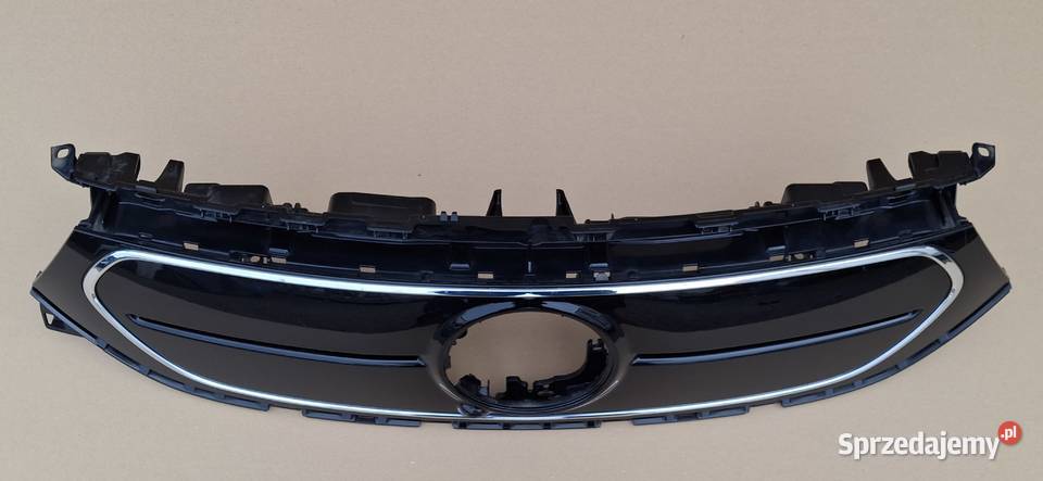 MERCEDES EQA EQB W243 Z243 GRILL ATRAPA Bieleń