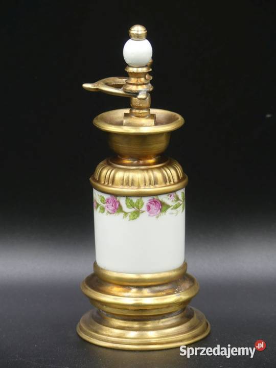 Piękny młynek do pieprzu z różami porcelana i Poznań