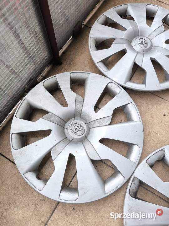 Kołpaki toyota Yaris III Wrocław sprzedam