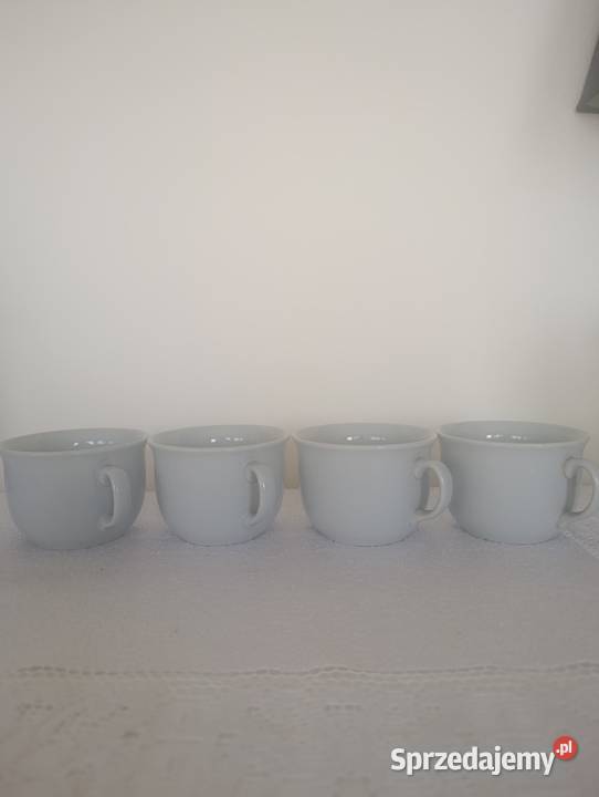 4 nieużywane filiżanki Pruszków PRL Kielce