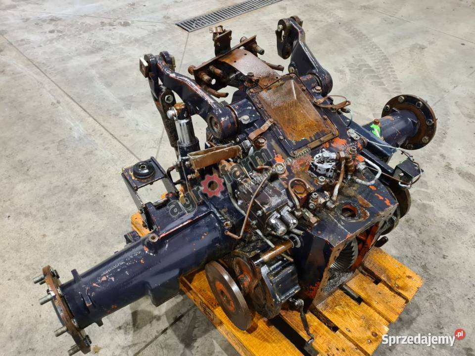 Tylny most Deutz Fahr DX 430 04374610RK Byków