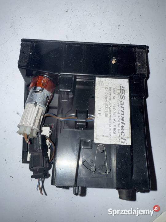 POPIELNICZKA PRZEDNIA AUDI A3 8L LIFT Ostrów Wielkopolski