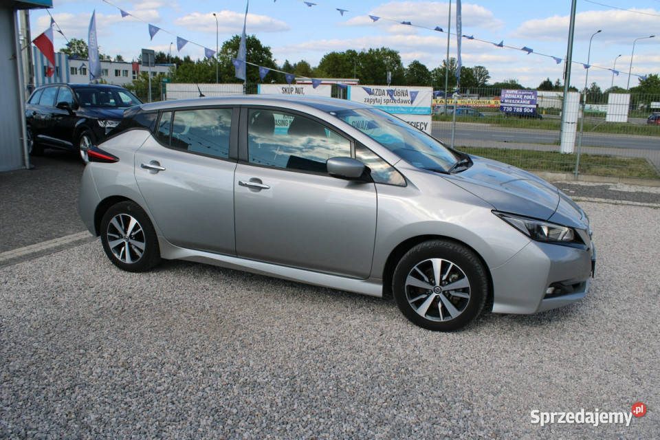 Nissan Leaf 40khw Acenta netto 48 699 PLN 66 Kw wielofunkcyjna kierownica Warszawa