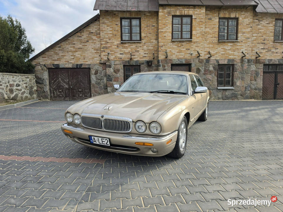 Jaguar XJ Jaguar Xj8 Vanden Plas 2001r 101 mil benzyna mazowieckie Kisielany-Kuce sprzedam