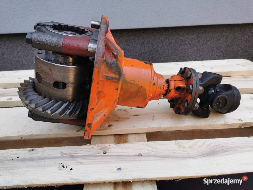 Atak kompletny przód 15X32 Fermec 860 Carraro Wilkowo