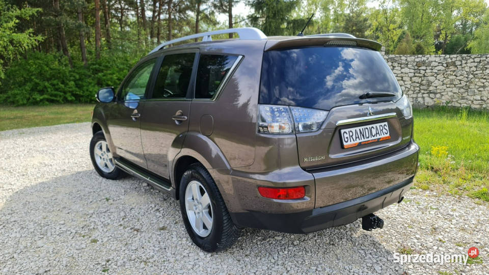 Mitsubishi Outlander 20 MiVEC 147 Automat Navi centralny zamek Chmielnik