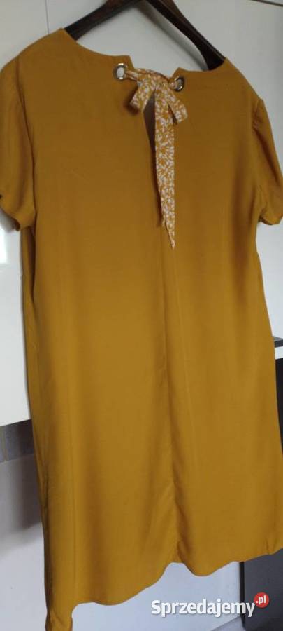 Sukienka w kolorze musztardowym Spódnice i sukienki Lublin