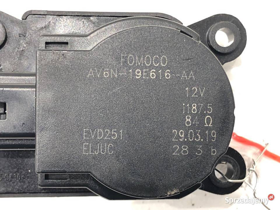 SILNIK NAGRZEWNICY FORD AV6N19E616AA KUGA II Silniki