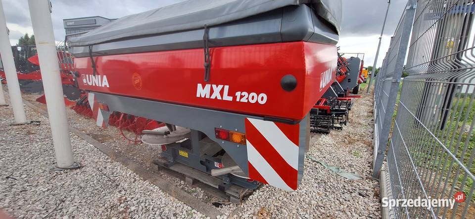 Rozsiewacz nawozów dwutarczowy Unia MXL 1200