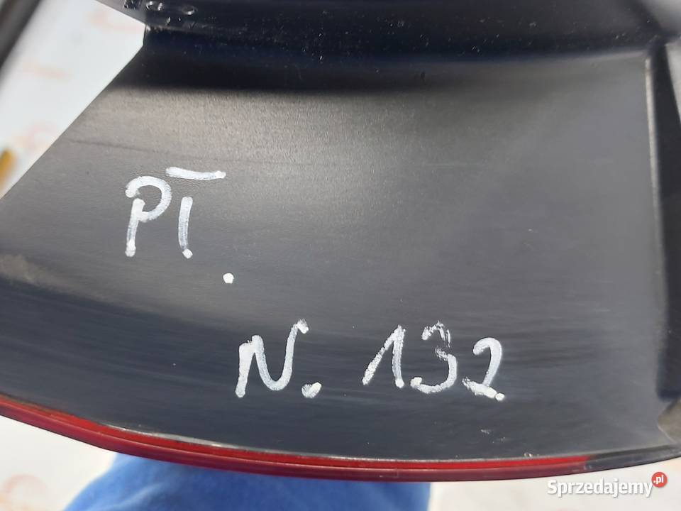 CITROEN DS4 13r lampa prawa tył osobowe Kielce sprzedam