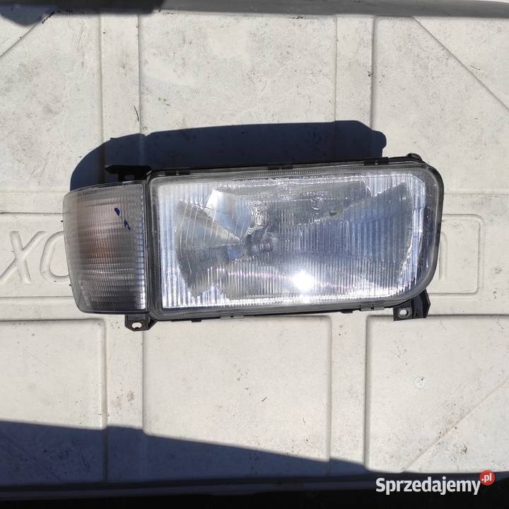 Lampy przód passat b3