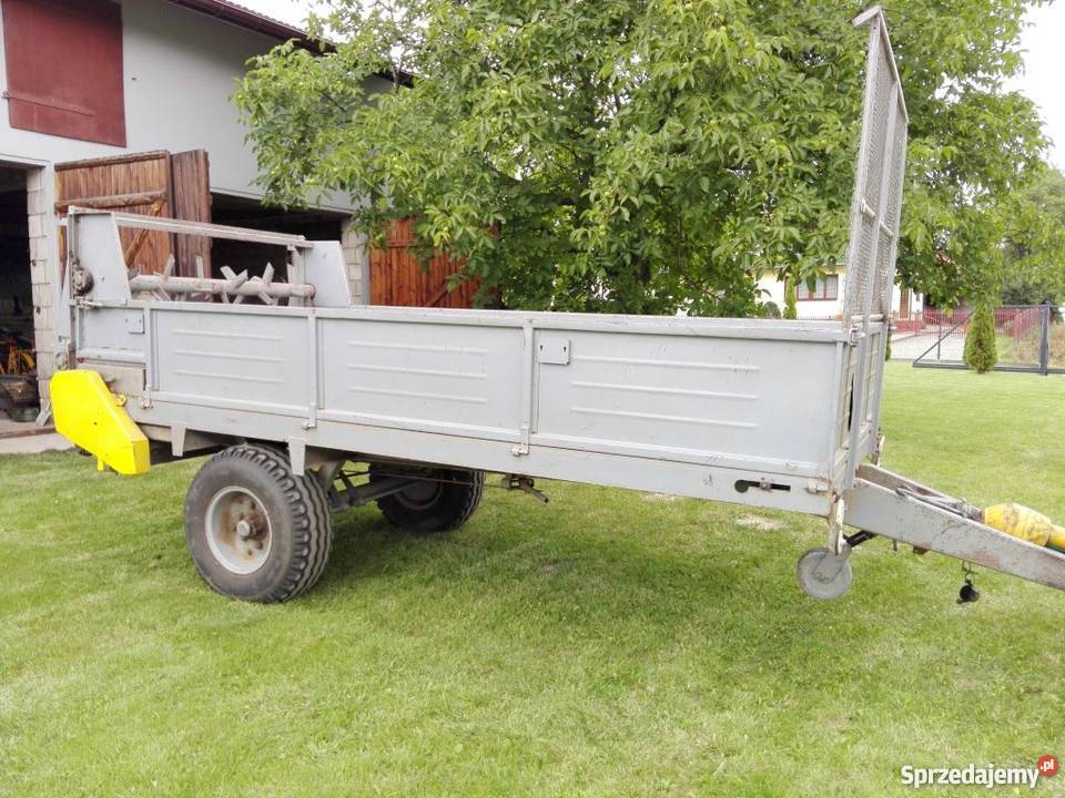 Rozrzutnik Obornika Jednoosiowy 3t T032 Tarnawa