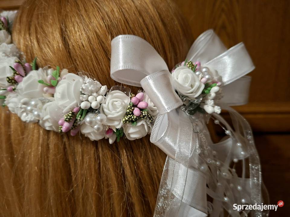 Wianuszek komunijny śliczny Borów