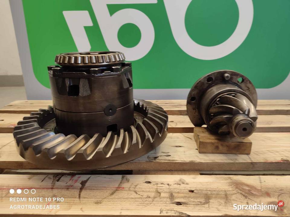 Mechanizm różnicowy Massey Ferguson 860 8x35 Wilkowo