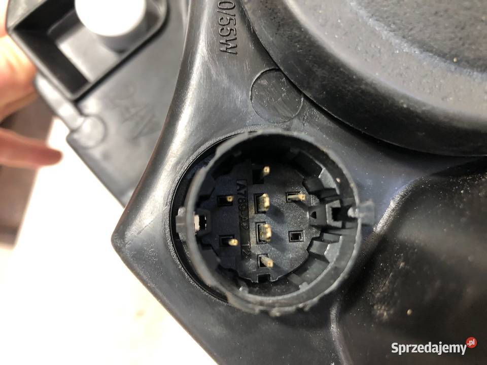 FIAT Grande Punto 012009022012 Reflektor lampa sprzedam