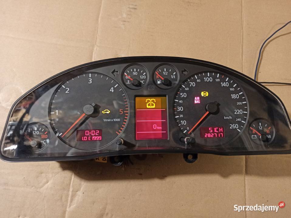 Audi A4 B5 licznik 8D0920932F Zegary Bolesławiec