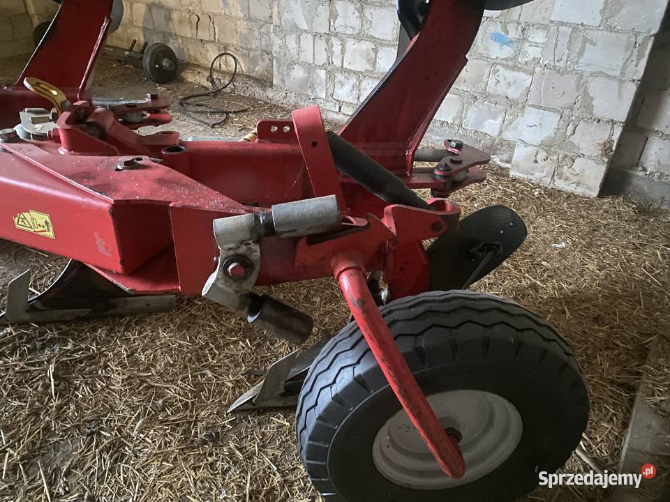 Pług 3 skibowy obrotowy AGROLUXoverum nieuszkodzony Rogów