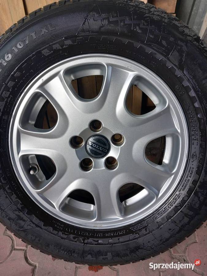 Felgi aluminiowe r16 7JX16X49 Średnica 16" Chmielek