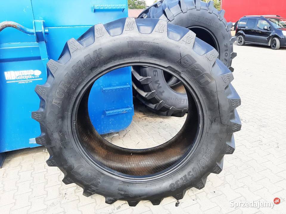 Opona używana rolnicza 54065R38 BKT AGRIMAX 1700 Zaścianki