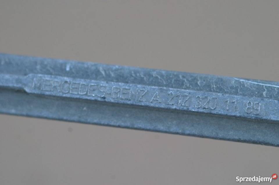 E KLASA ŁĄCZNIK DRĄŻKA STABILIZATORA 2123201189 Bieleń