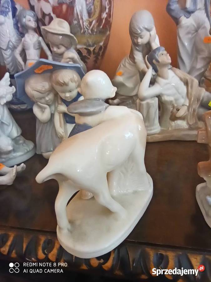 Figurka dziewczynka z krówką Gdańsk