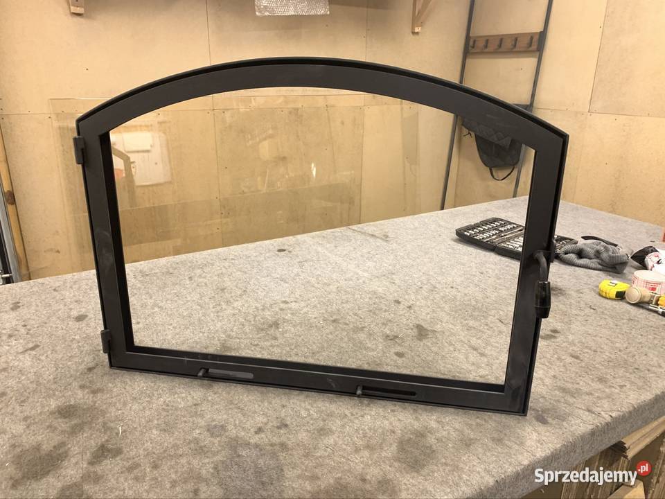 Drzwiczki do kominka z szybą różne wzory i Myślenice sprzedam