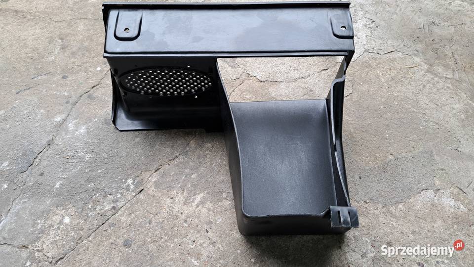 Fiat 126pEL półka pasażera