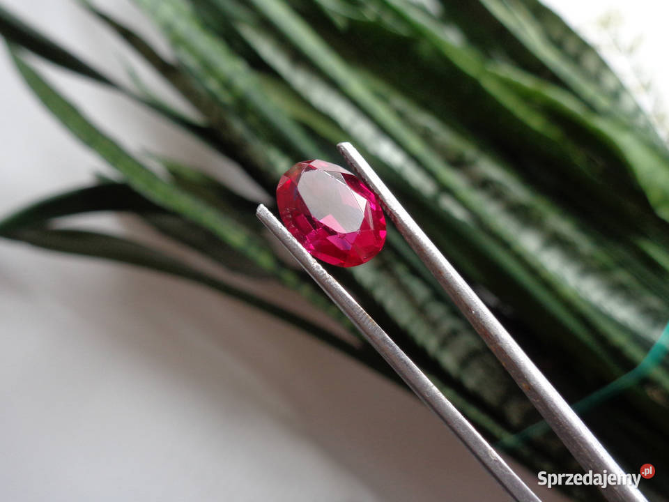 Rubin 83ct 166g Brzeg