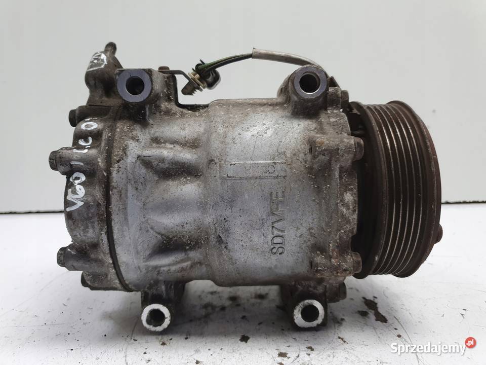 Volvo V60 16 D SPRĘŻARKA KLIMATYZACJI 31348213 osobowe Janów