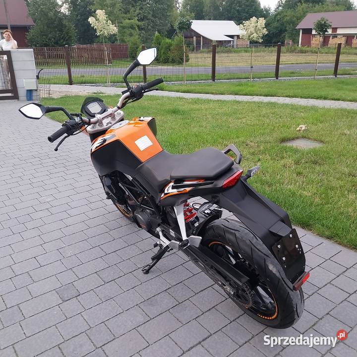 Perfekcyjny KTM Duke 125 Bezwypadkowy zadbany KTM Huta Podgórna