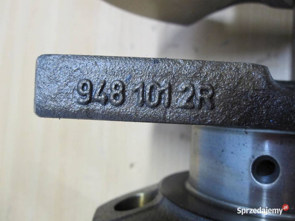 PORSCHE CAYENNE 45 V8 05 340 WAŁ KORBOWY Części samochodowe