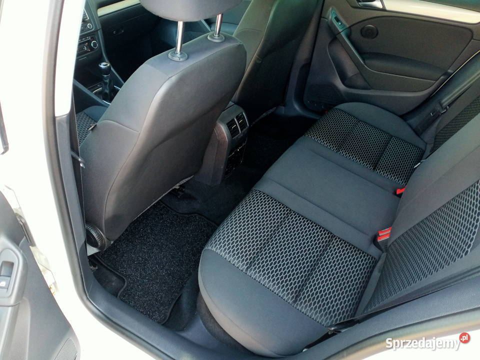 Volkswagen Golf 16 TDI 105 koni 2011 stan Poznań