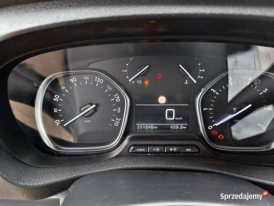 Citroen Jumpy 20 hdi 150 6biegów nawigacja Kęty