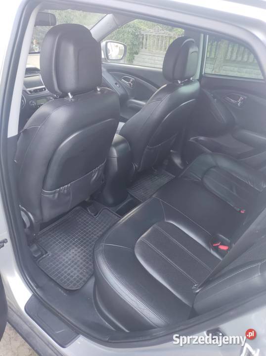 Sprzedam HYUNDAI IX 35 automat 2012r stan 1998cm3