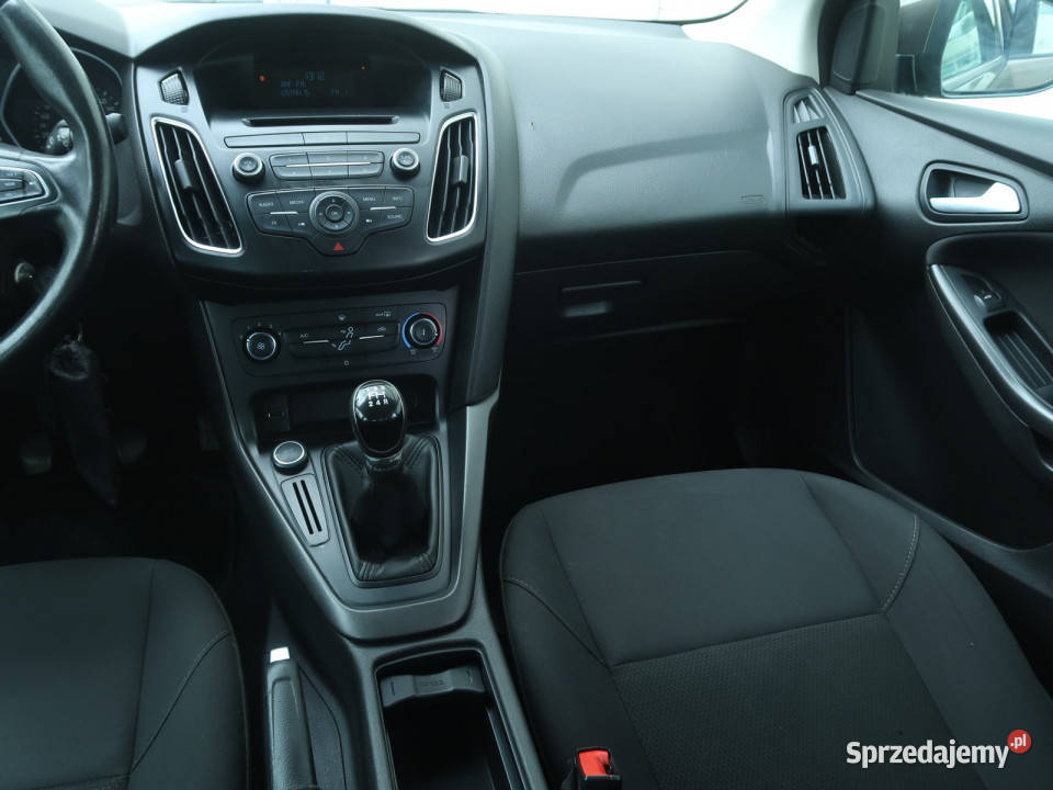 Ford Focus 16 i manualna Ford mazowieckie Piaseczno