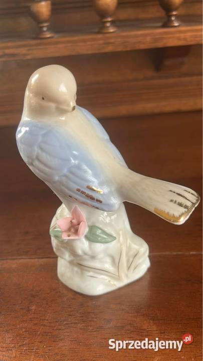 PORCELANOWA FIGURKA PTASZKA NA KAMIENIU Gdańsk