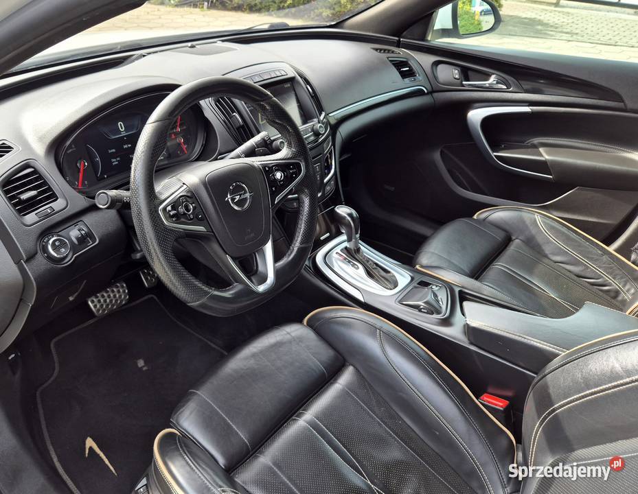 Opel Insignia OPC Innovation garażowany