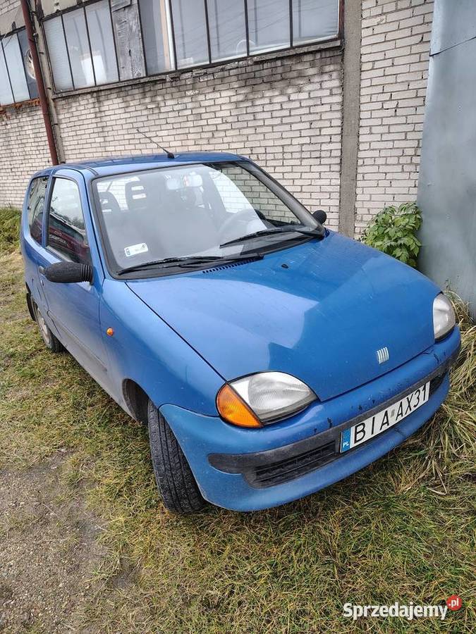 Seicento tanio jeździ do poprawek Łapy