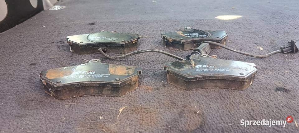 Klocki Przód Lewa Prawa Strona Audi A4 B5 a15 Myszków